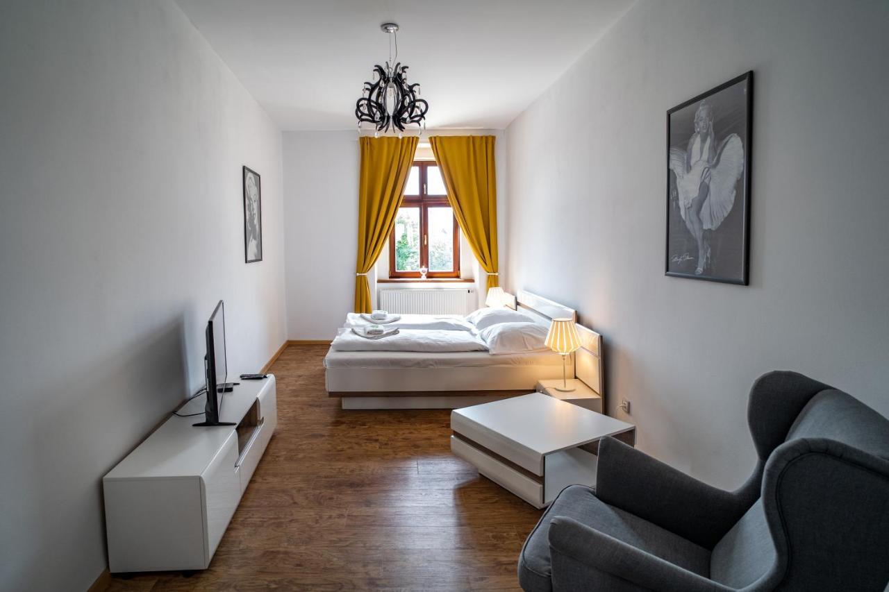 Apartmany Pisek Zewnętrze zdjęcie